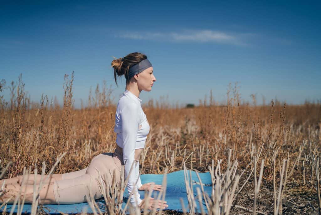 Oksana Taran＠unsplash 瑜伽 Youtuber,在家瑜伽,瑜伽影片,瑜伽自學