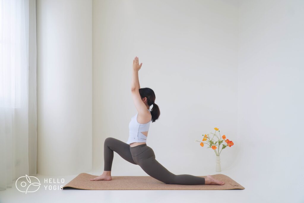 Low Lunge 瑜珈疼痛,下犬式手腕痛,瑜珈受傷,低弓步膝蓋痛,眼鏡蛇式腰痛,前彎下背痛