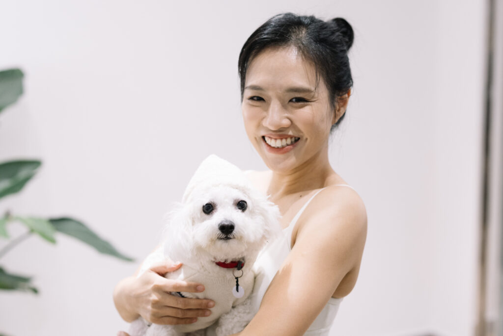 FotoJet 2025 11 25T152211.178 瑜珈老師,資深瑜珈老師,香港瑜珈老師,Samantha Sin