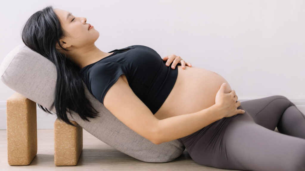 FotoJet 2026 02 12T155539.165 瑜珈教學,孕婦瑜珈,資深瑜珈老師