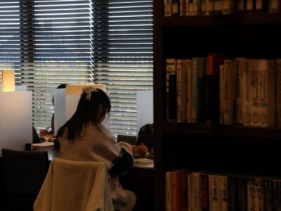 photo 1735217802509 08c31dcb63e5 瑜珈,瑜伽,瑜珈媒體,瑜珈知識