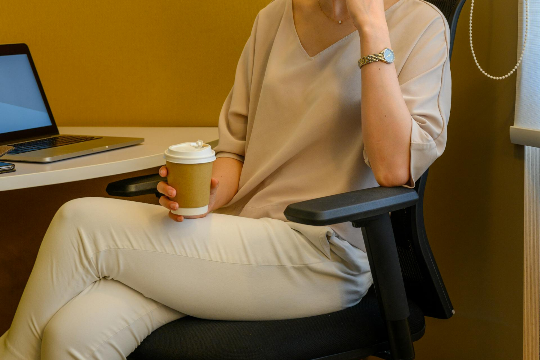 FotoJet 2026 04 09T103013.678 梨狀肌,梨狀肌症候群,坐骨神經痛,屁股痛,梨狀肌瑜珈,久坐瑜珈